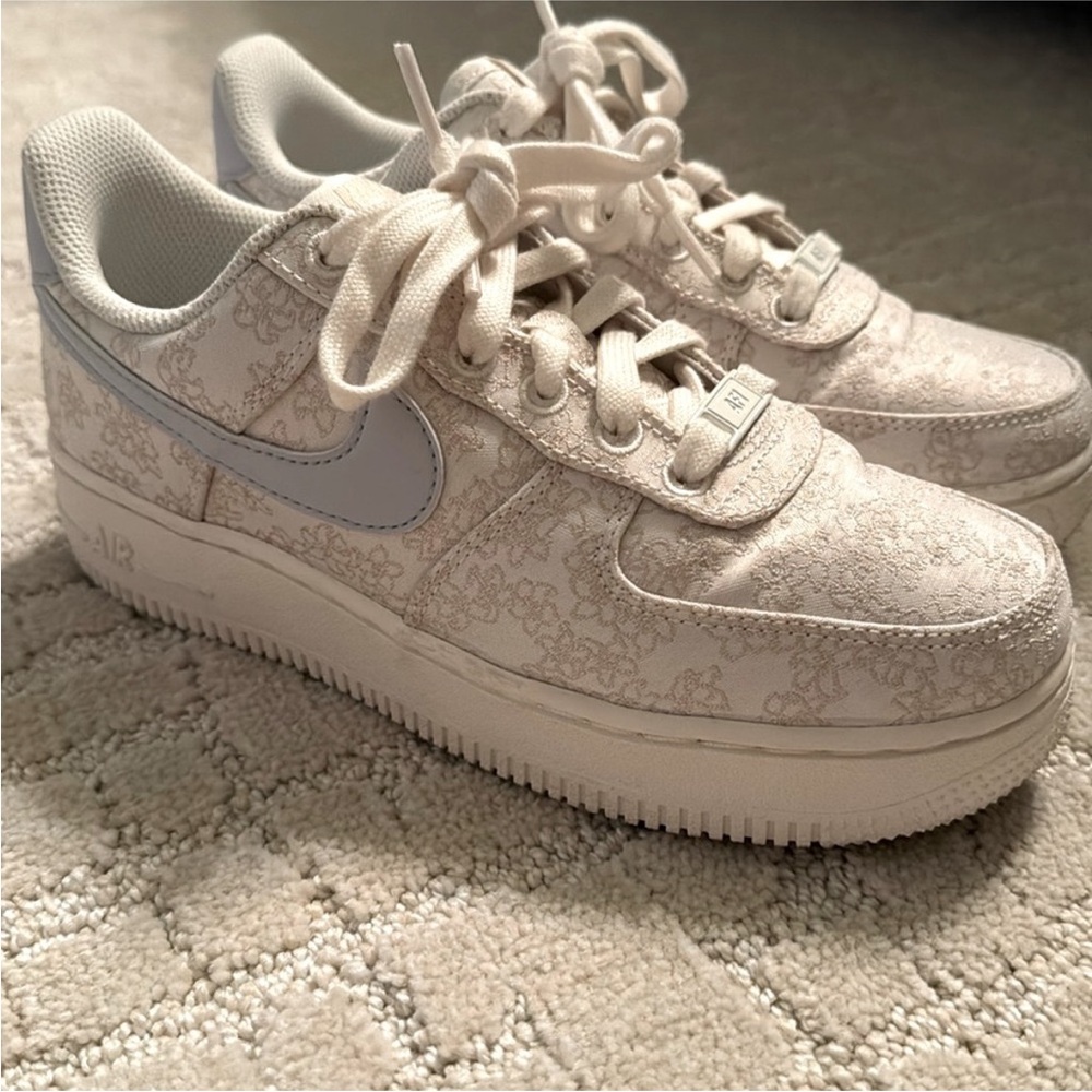 Nike Women's Air Force 1'07 SE Jacquard
'Floral Embroidery'